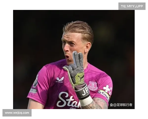 穆尼奥斯打破僵局皮克福德屡次神扑水晶宫半场暂时领先埃弗顿